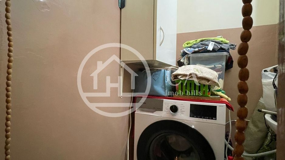 Apartament de vanzare cu 3 camere in Rogerius, Oradea - Poză 9