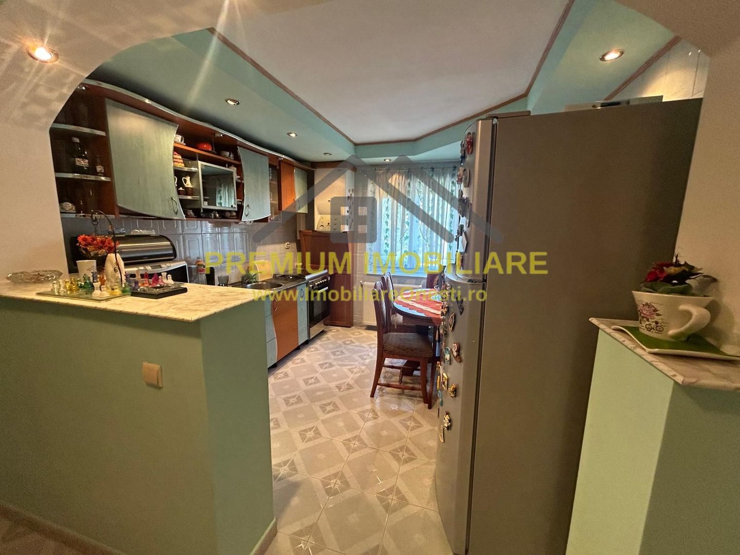 Apartament cu 3 camere zona mal - Poză 5