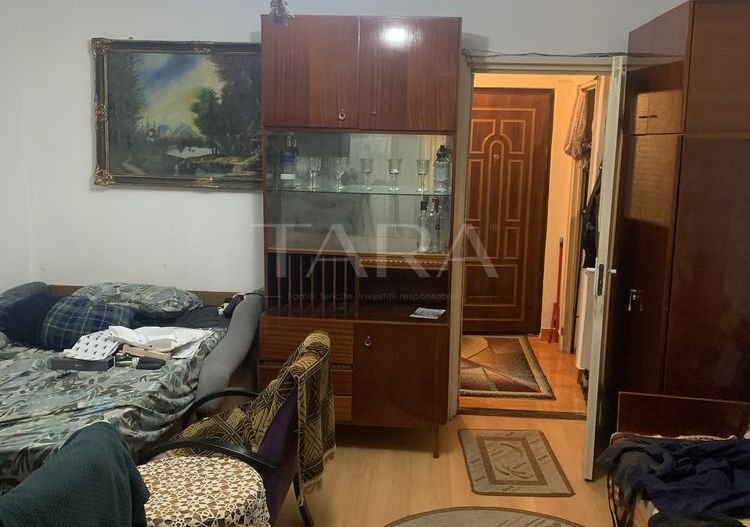 Garsonieră cu balcon, ultimul etaj – Grigorescu. - Poză 1