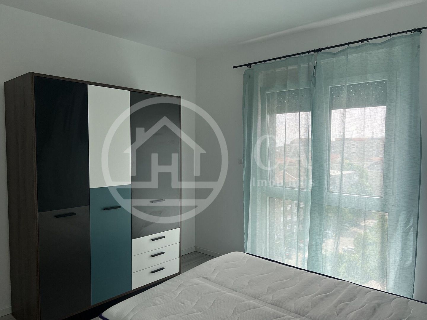 Apartament cu 2 camere de inchiriat in Grand Hill Oradea - Poză 8