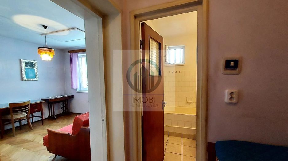 Apartament 3 camere decomandat 80mp Deva – str. Titu Maiorescu, parter - Poză 13