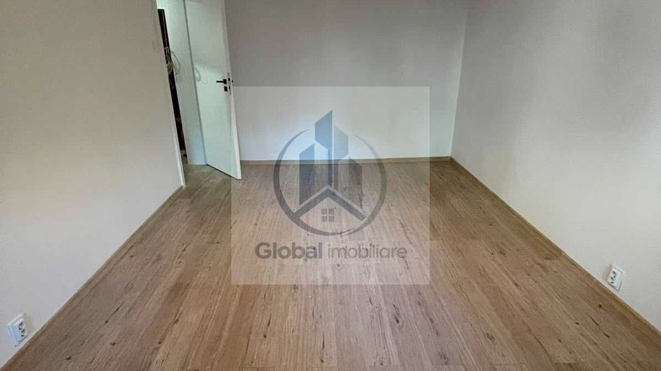 Vanzare apartament 2 camere propietar - Poză 5