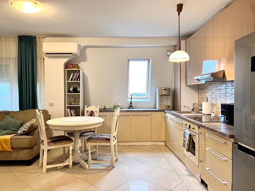 APARTAMENT tip penthouse  ZONA Torontalului - Poză 9