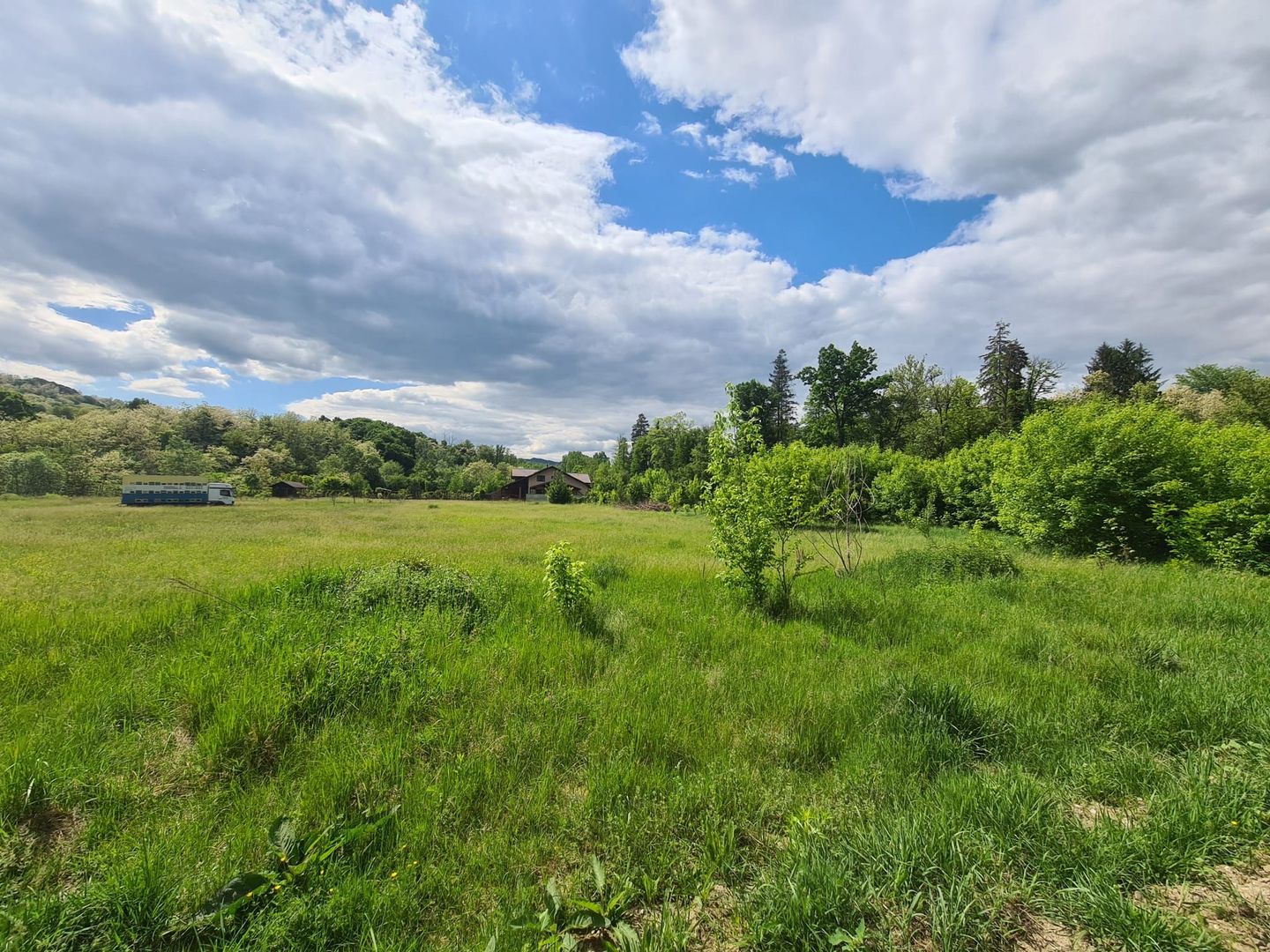 Teren intravilan Vladesti - Poză 9