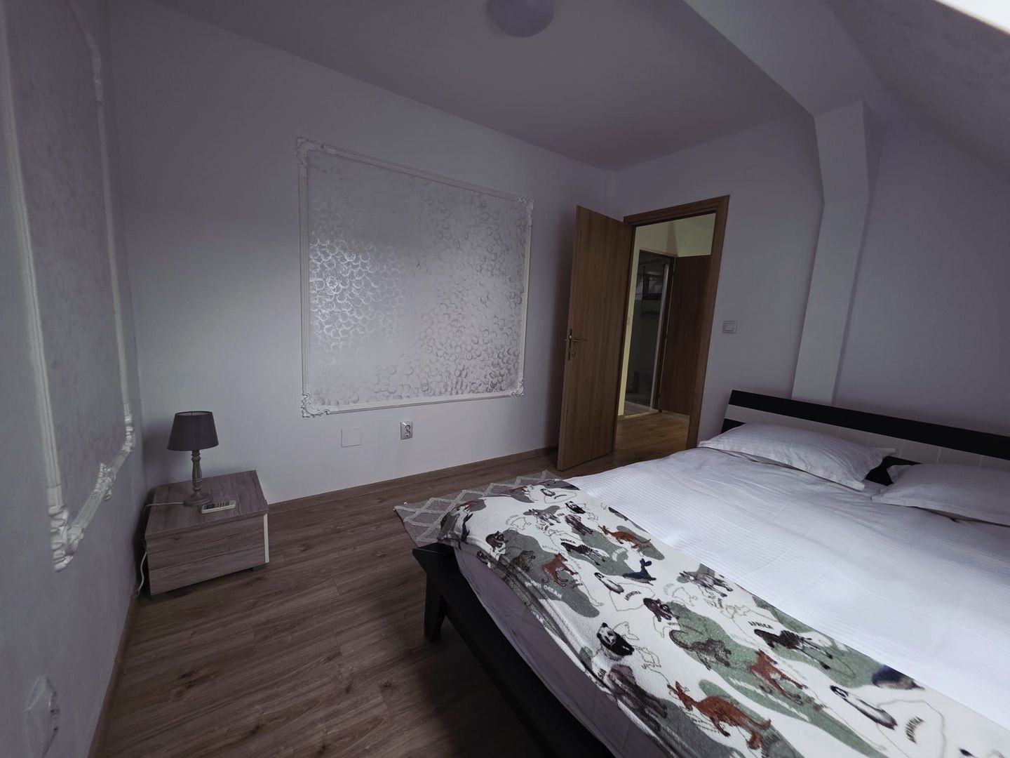 APARTAMENT PE 2 NIVELURI LA VILA |  ZONA SUB-ARINI- CALEA POPLACII - Poză 11