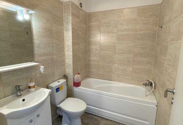 Garsoniera spatioasa, complet mobilata de vanzare - Poză 2