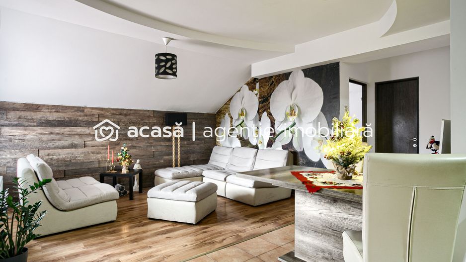 PROPRIETATE VÂNDUTĂ Apartament tip Penthouse în spate la Ziridava - Poză 2