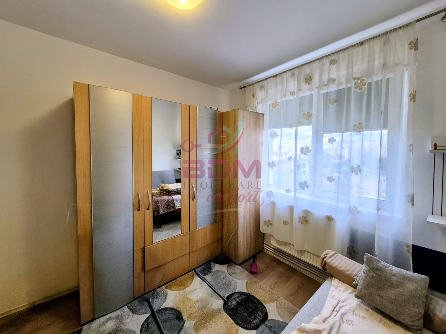 COMISION 0 | Apartament 2 camere | etaj intermediar | zona Micro 1 - Poză 4