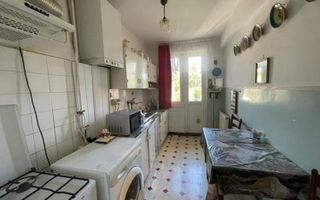 Apartament în Zonă Centrală – Ideal pentru locuit sau investiție. - Poză 4