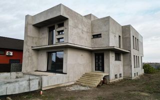 Vilă modernă pe 3 niveluri la gri în Poltura - Poză 4