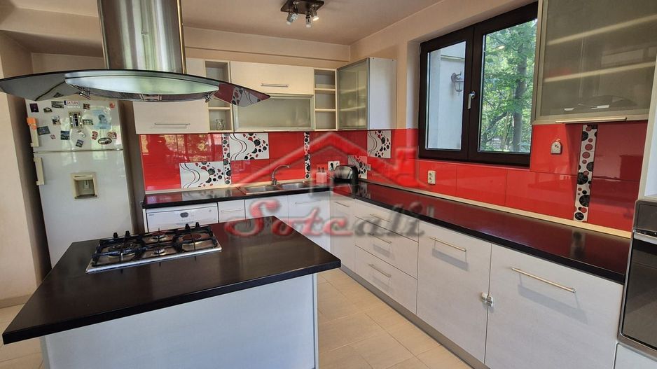 Vila de vanzare Breaza - Poză 4