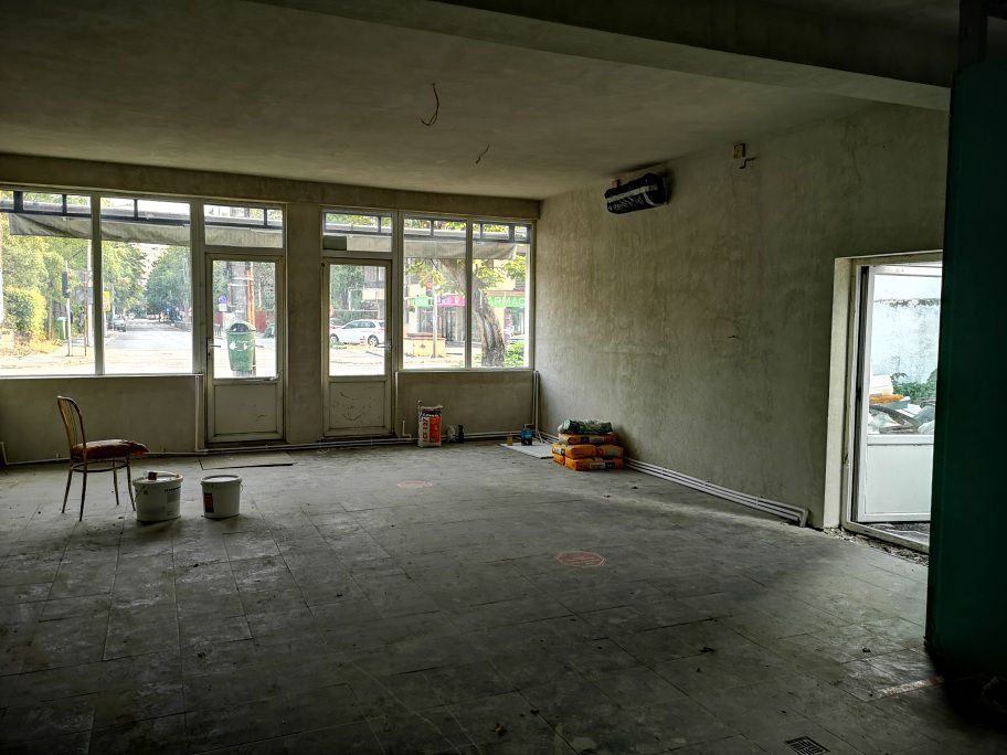 Spatiu comercial stradal Damaroaia - Poză 5