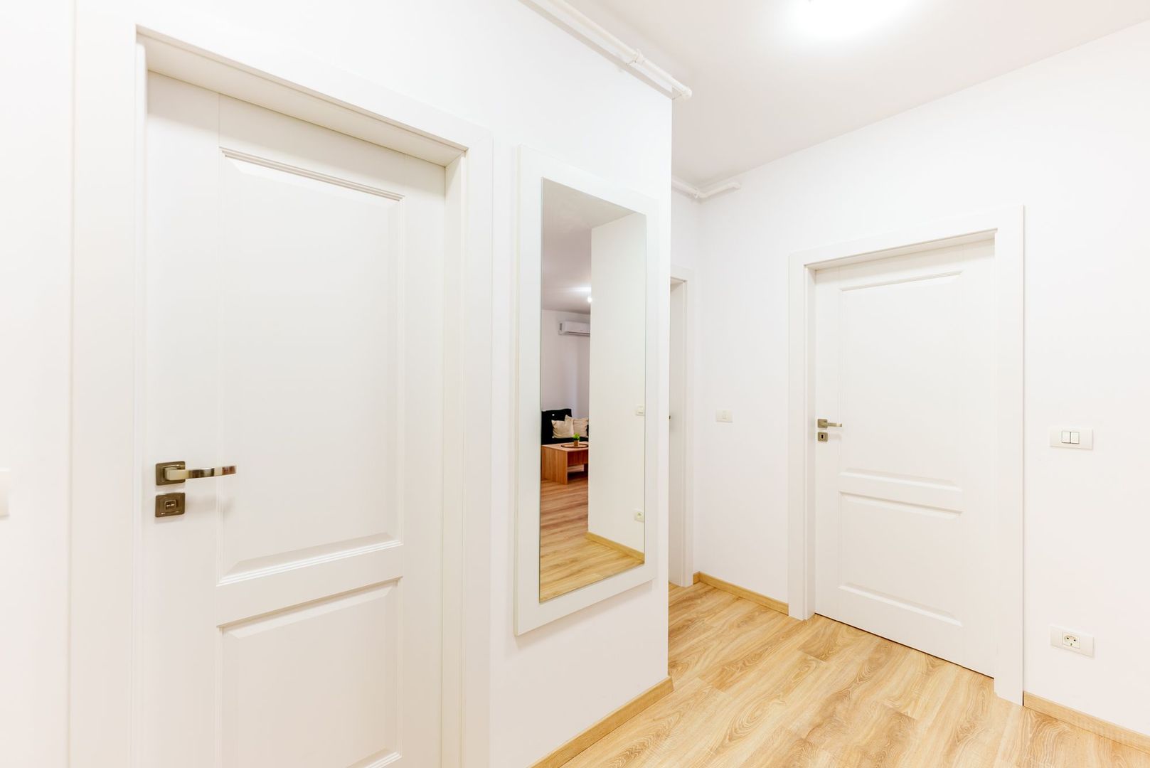 Apartament exclusivist 2 camere AdoraPark - Poză 3