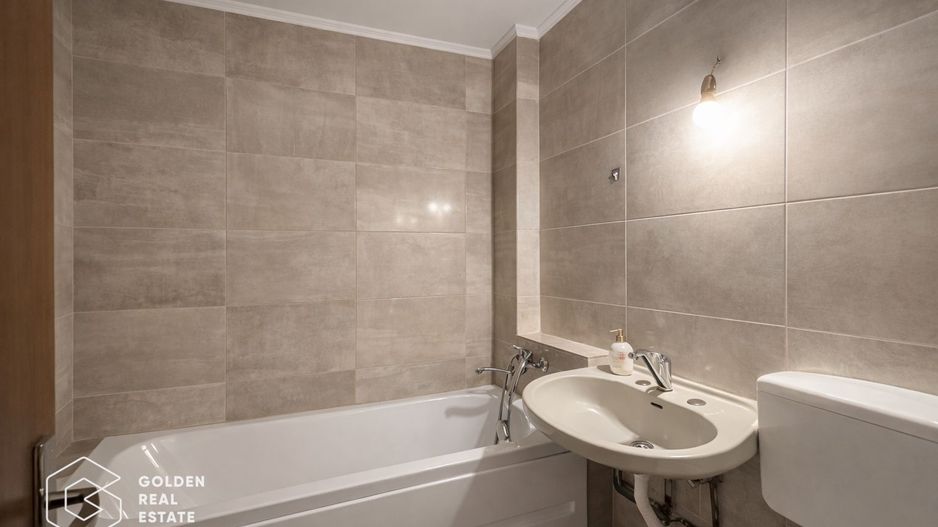 Apartament 3 camere, decomandat, zona Micalaca - Poză 9