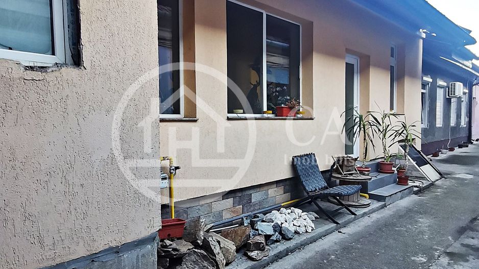 Apartament cu 3 camere la curte comuna de vanzare Ultracentral, Oradea - Poză 13