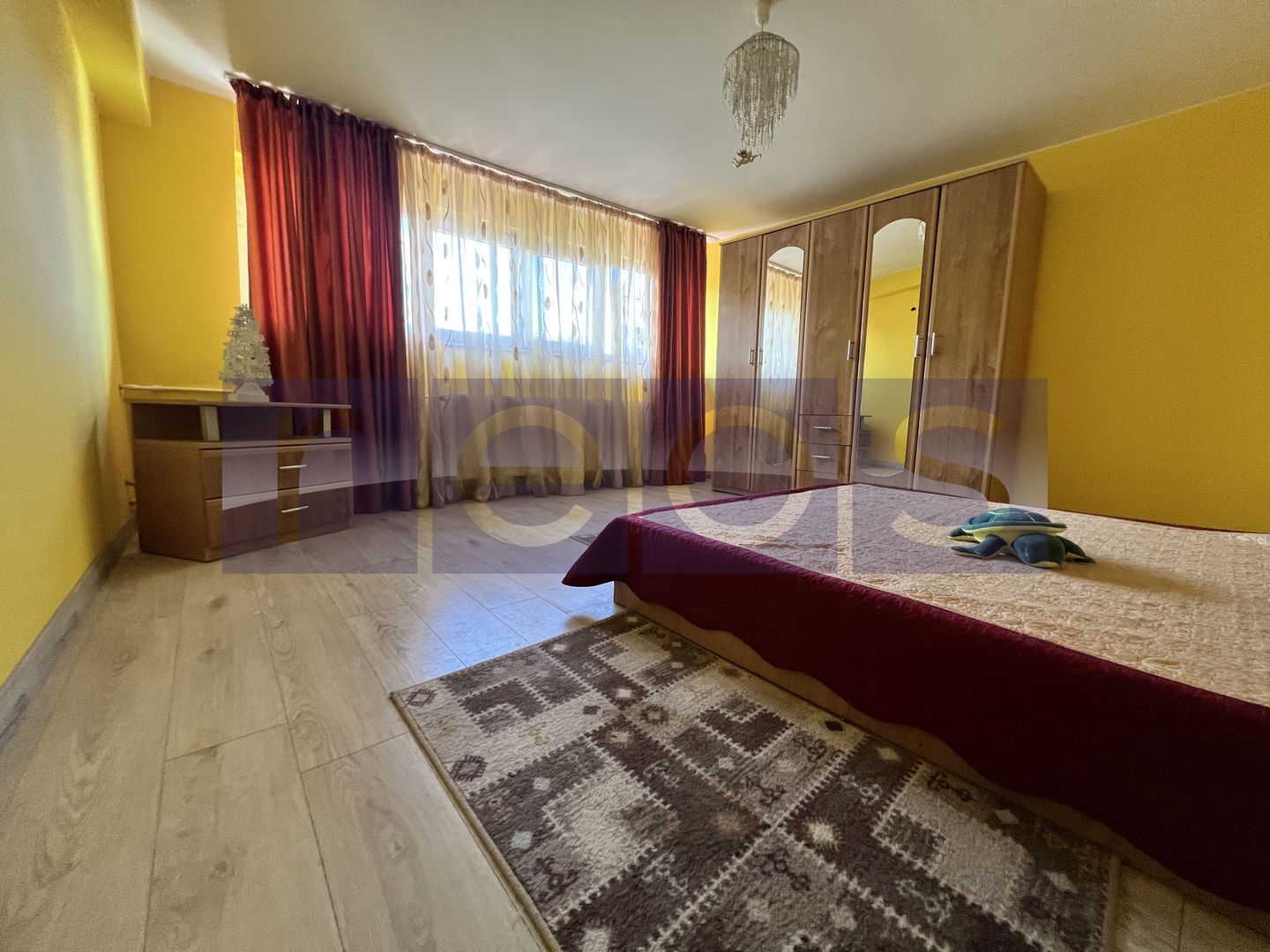 VANZARE CASA S+P+1+M SI SPATIU COMERCIAL | ZONA DRISTOR - Poză 3