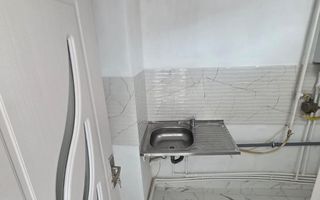 PRET NOU: Garsonieră 28 mp + balcon – zona M4 – etaj 1 - Poză 7