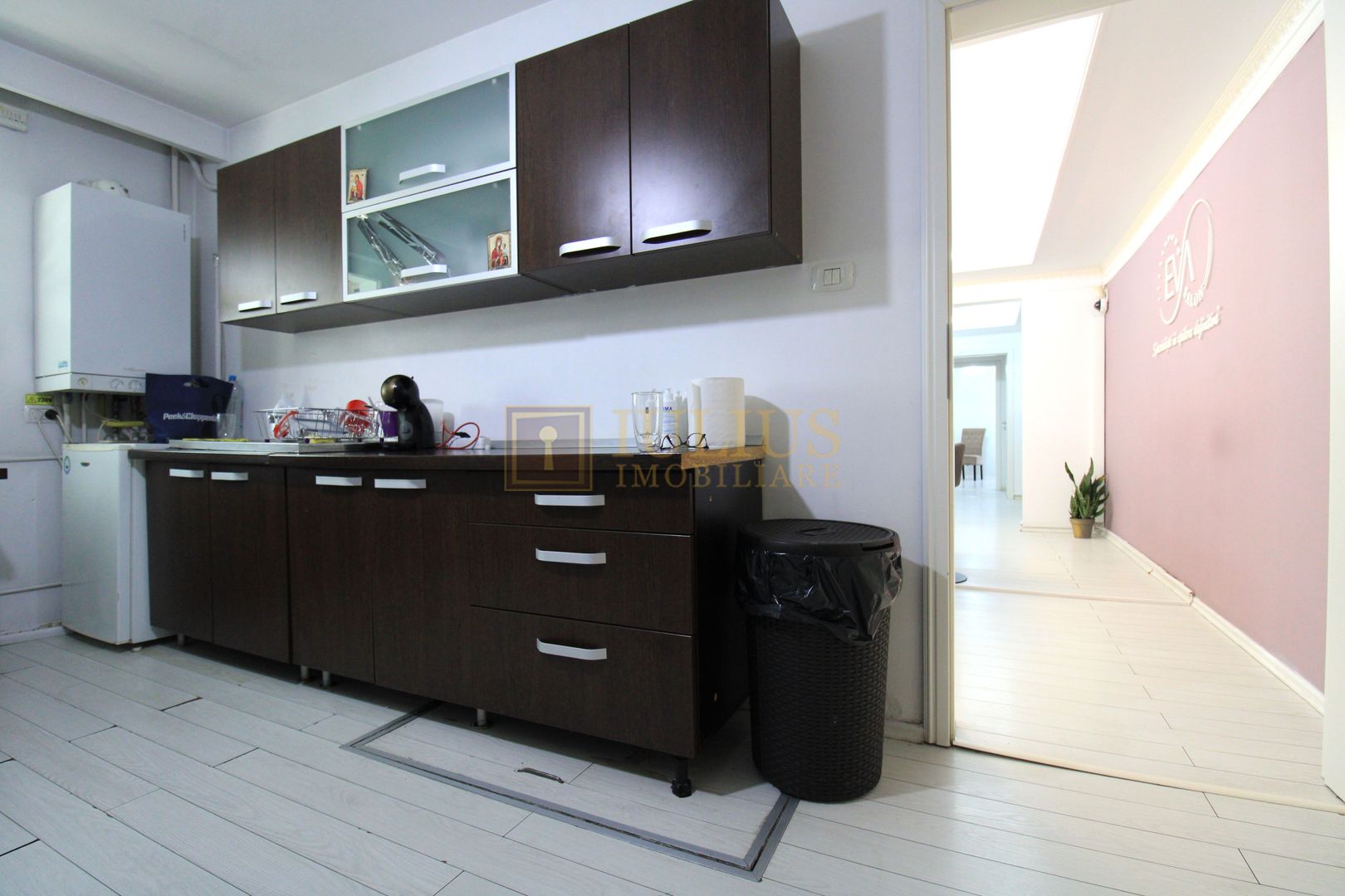 Zona Iuliu Mall, parter, birou/spatiu comercial, centrala proprie - Poză 14