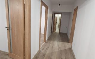 Apartament decomandat cu 3 camere, 66 mp., Calea București - Poză 4
