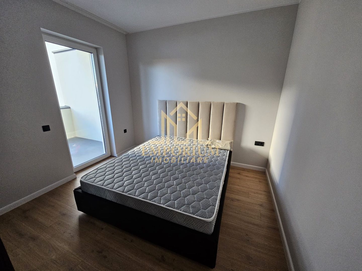 2 camere semidecomandate, Marasti, zona Ferro - Poză 1