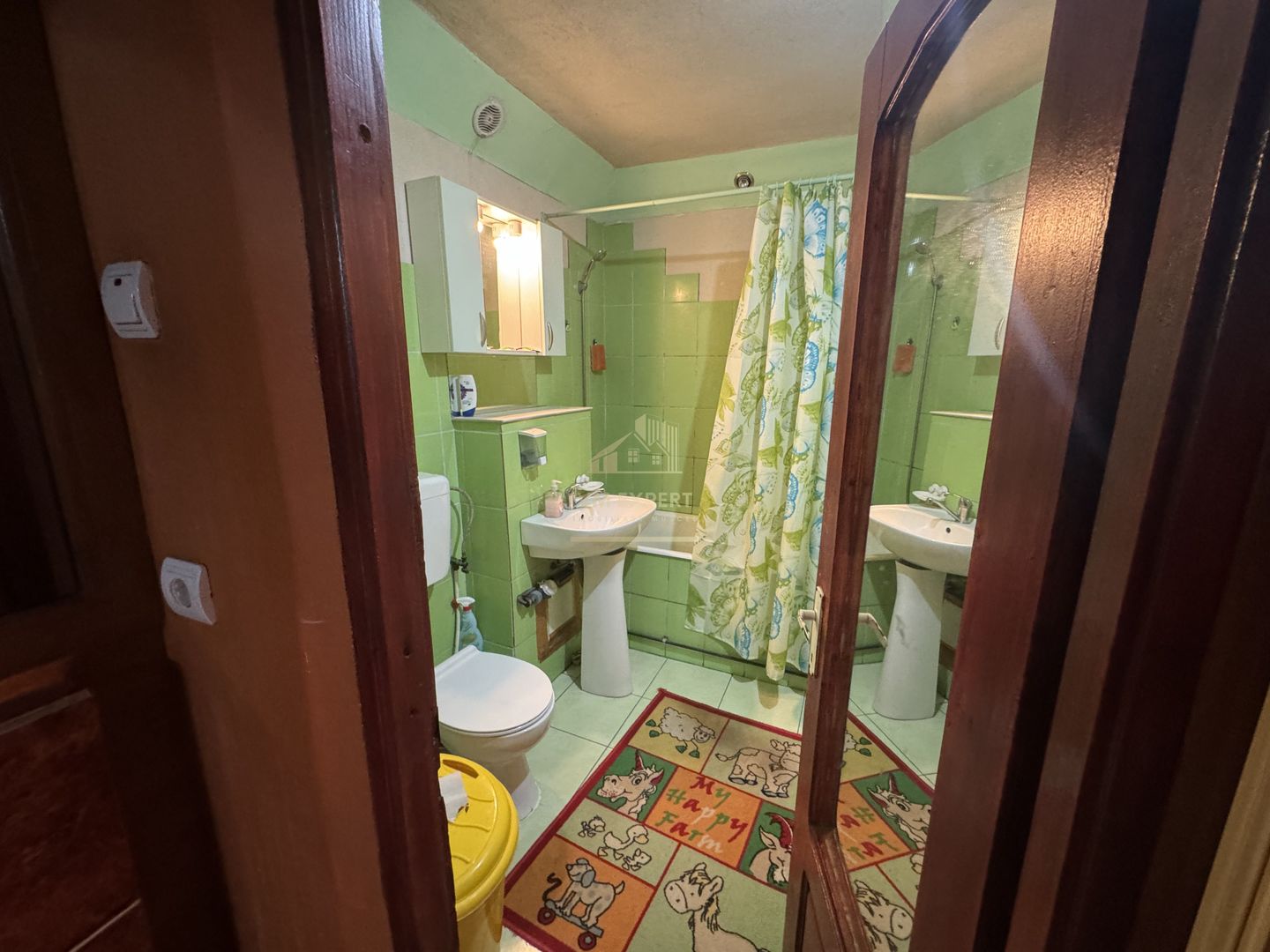 APARTAMENT CU 2 CAMERE, ETAJ 4, GRUI, CAMPULUNG - Poză 5