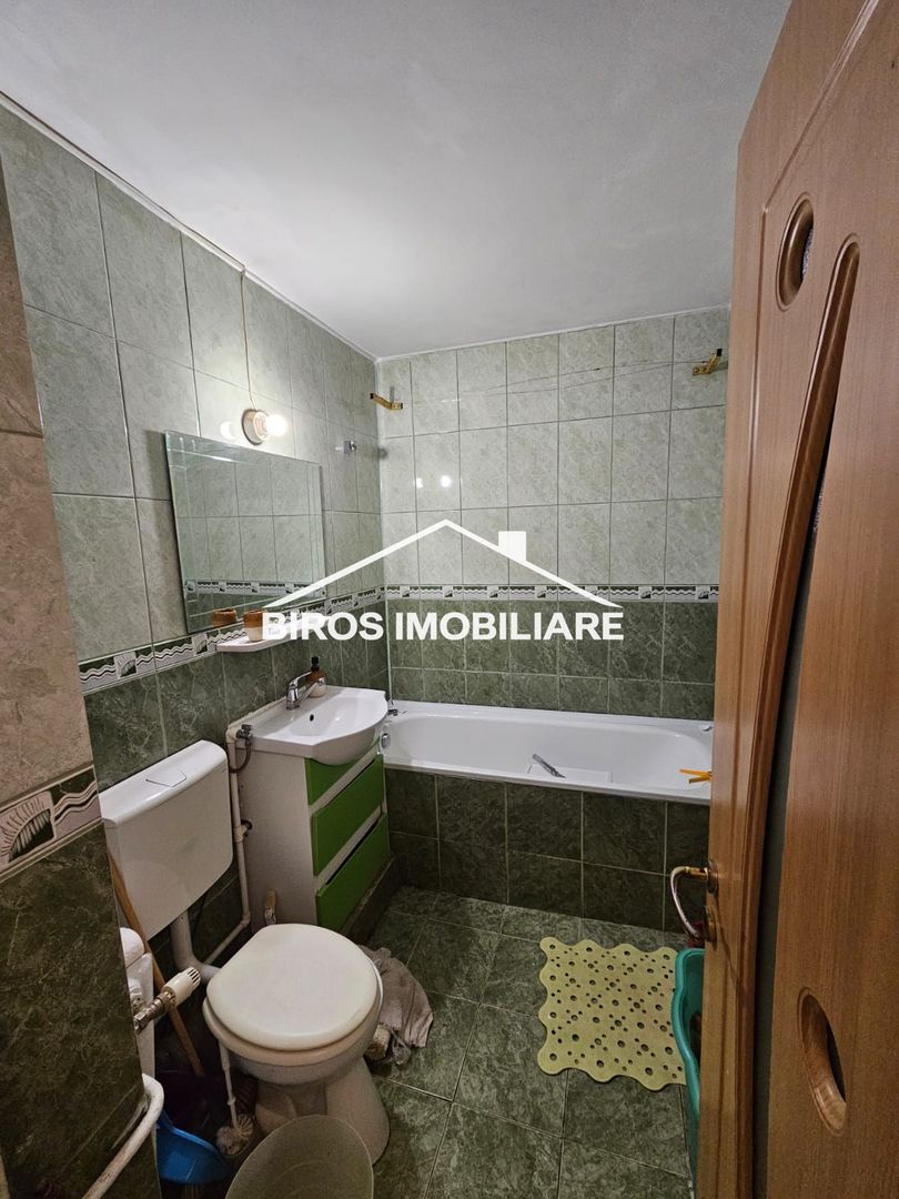 2 camere decomandate – Zona Rovine- Parculet - Poză 6