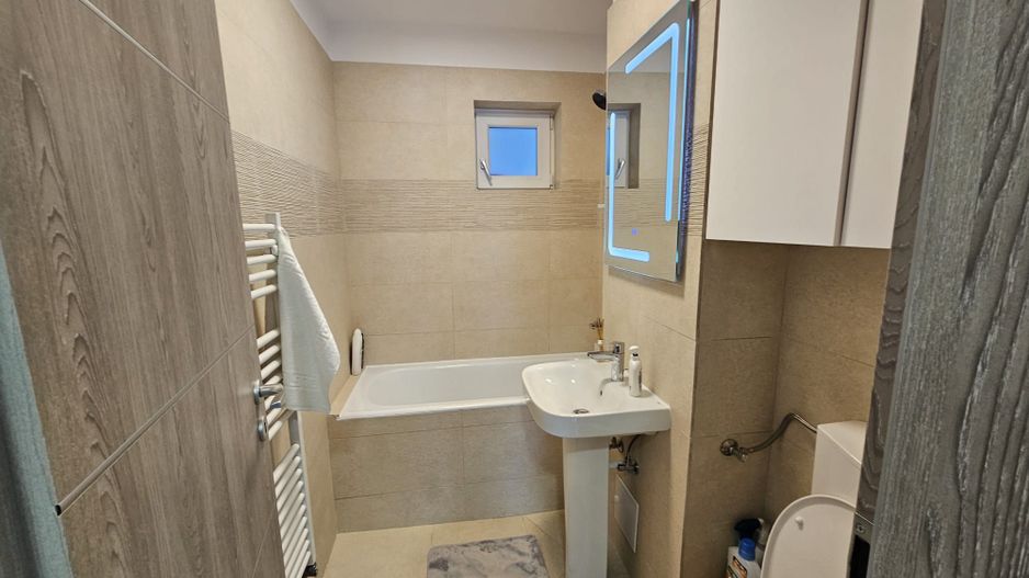 Inchiriere apartament modern, nou, Trivale - Poză 5