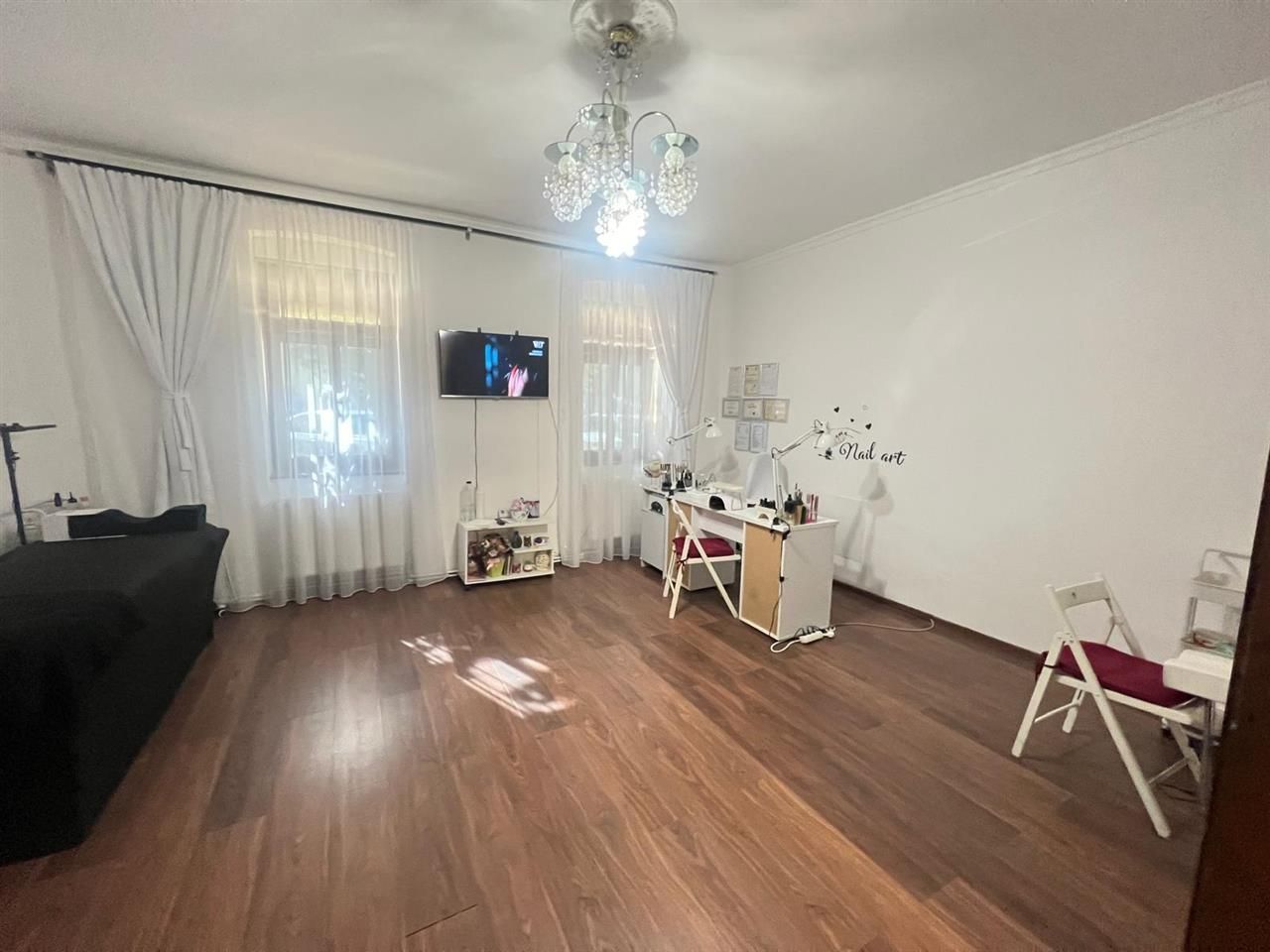 Apartament Balcescu Centrala proprie pozitie f buna- pretabil SAD - Poză 2