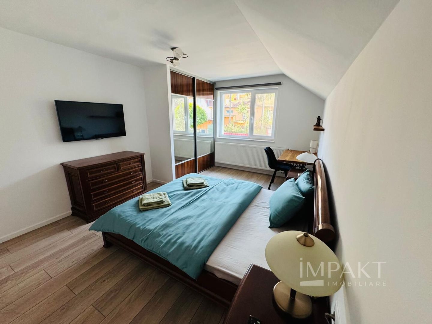 Inchiriere apartament cu 3 camere in Gruia! - Poză 12