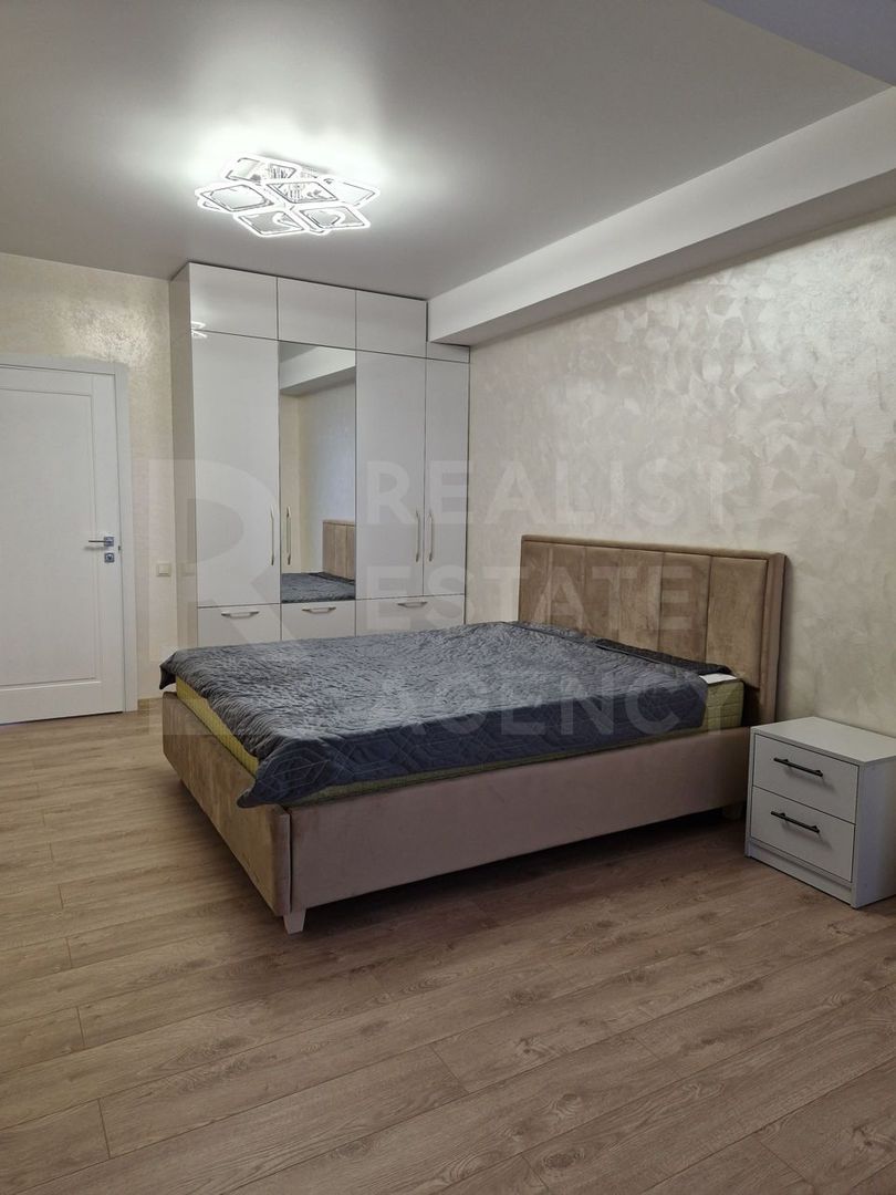 Chirie, apartament, 2 camere, strada Sprîncenoaia, Telecentru - Poză 1