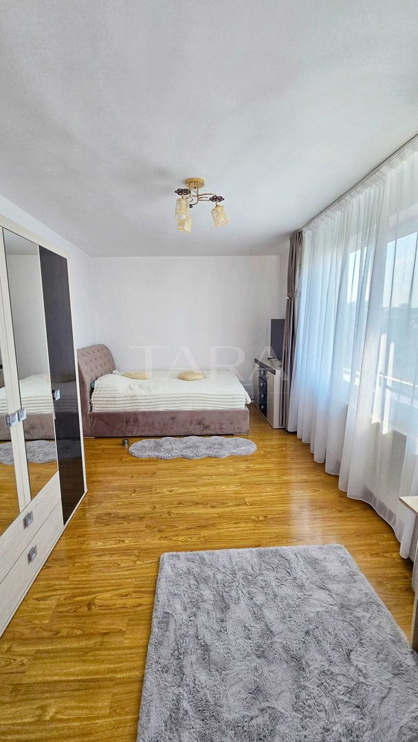 Apartament decomandat, terasă 10 mp și panoramă deosebită, Buna Ziua. - Poză 4