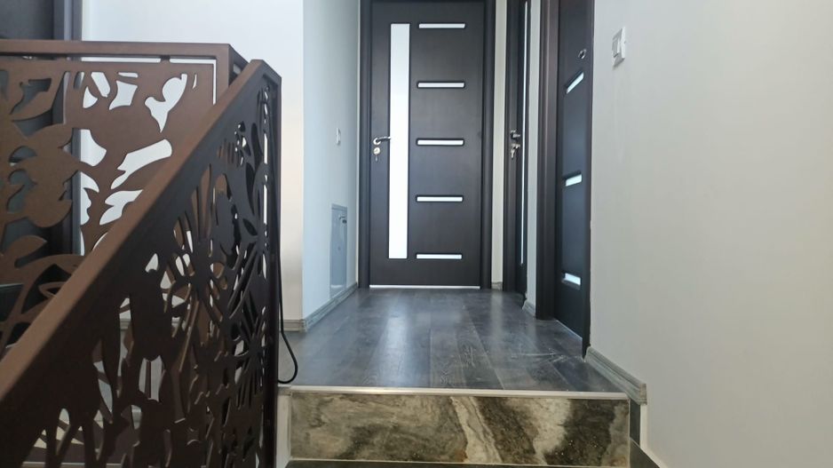 Vila dupex complex privat Otopeni | 23 August - Poză 9