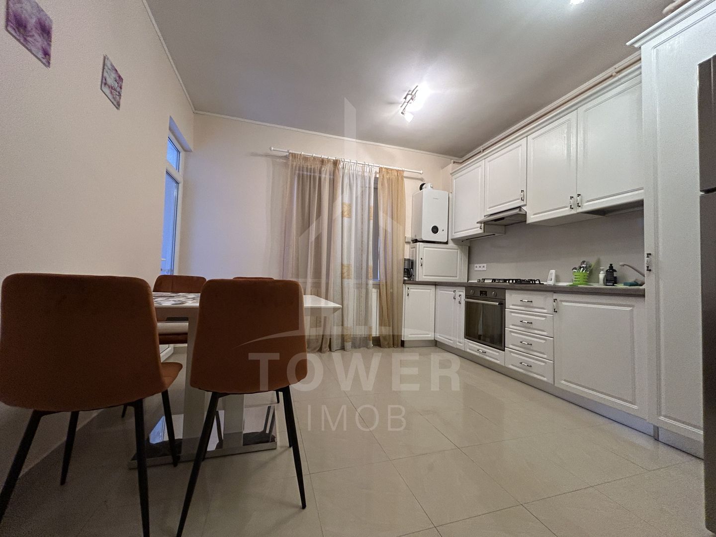 APARTAMENT 3 CAMERE DE ÎNCHIRIAT CU 2 LOCURI DE PARCARE ȘI 2 TERASE - Poză 1