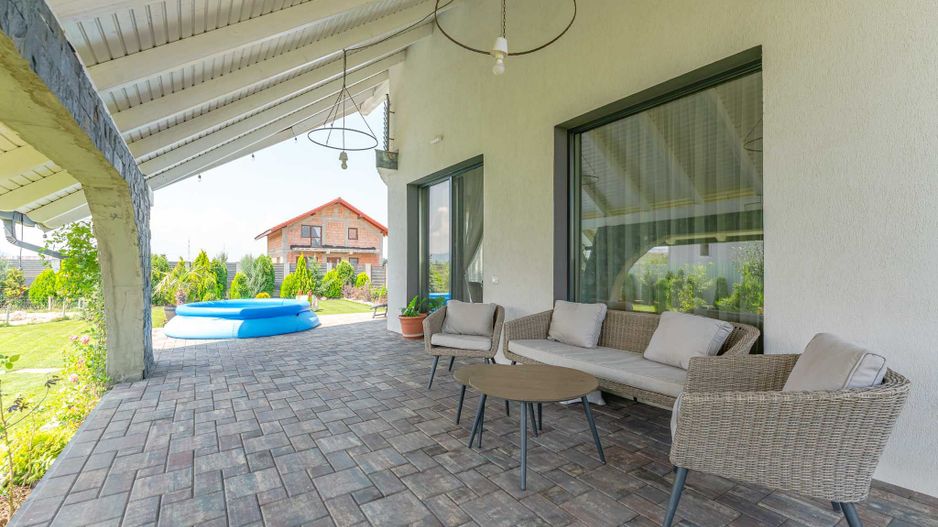 Casă individuală nouă, modernă, în Sânpetru, zona Triaj (Brasov) - Poză 12