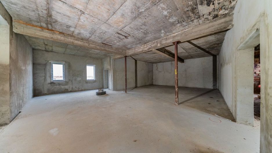 Casa caramida P+M, Vinga, cu potential spatiu comercial - Poză 2