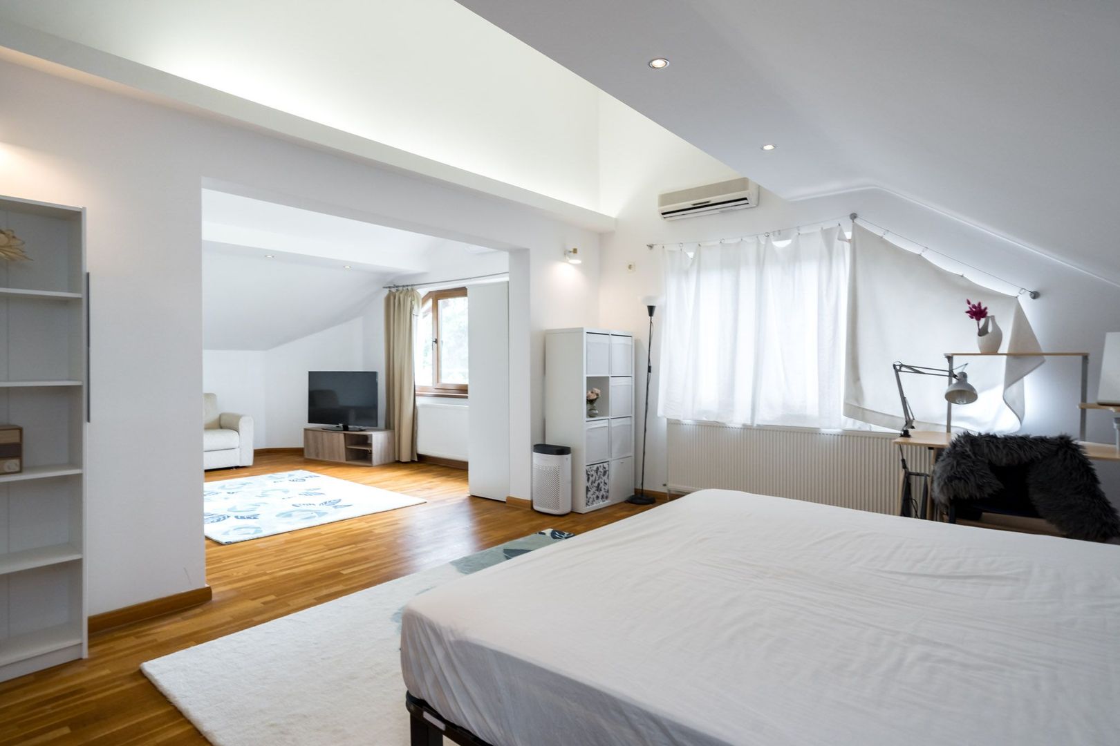 COMISION 0% - Baneasa/ Dobrogeanu Gherea-Garlei casa P+1+M 6 camere curte 500mp - Poză 30