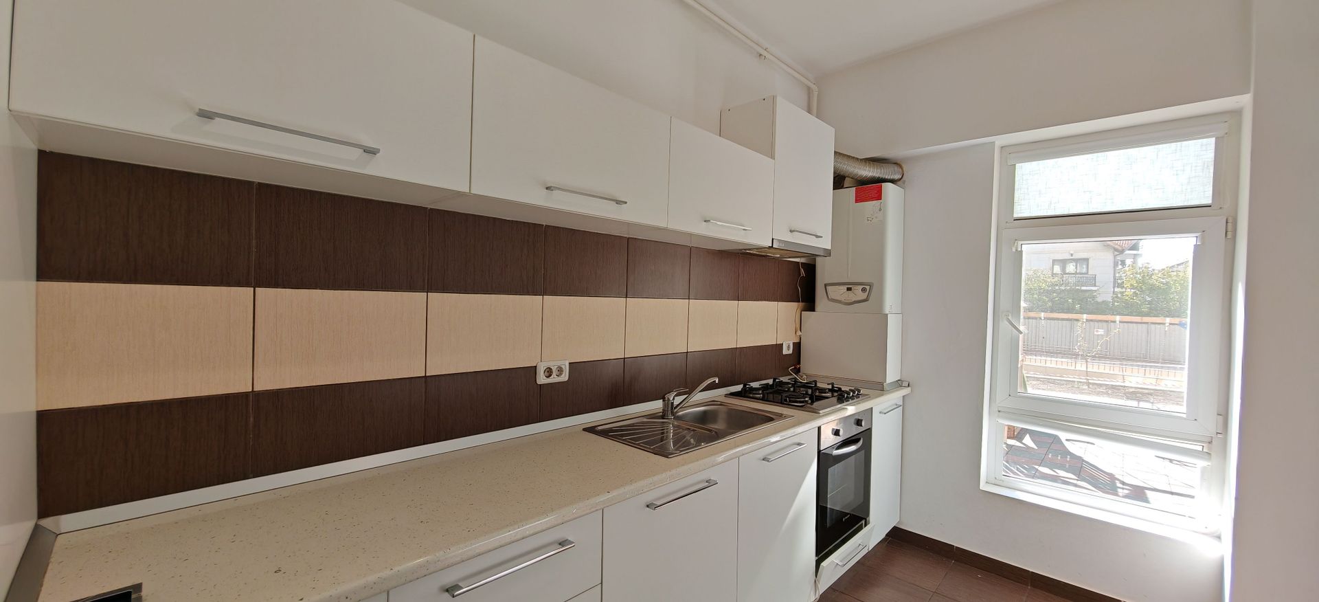 Vanzare apartament doua camere+parcare, Berceni-Oltenitei - Poză 6
