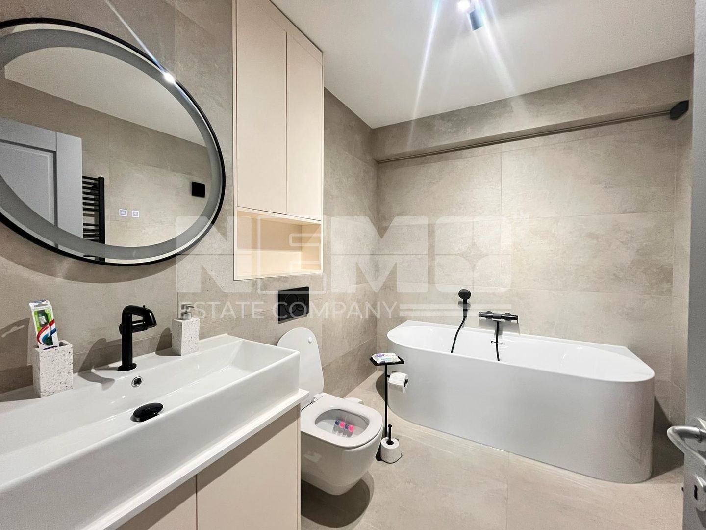 Apartament Lux 3 Camere I Suceava/Obcini  I 90Mp I 190.000 Euro - Poză 2