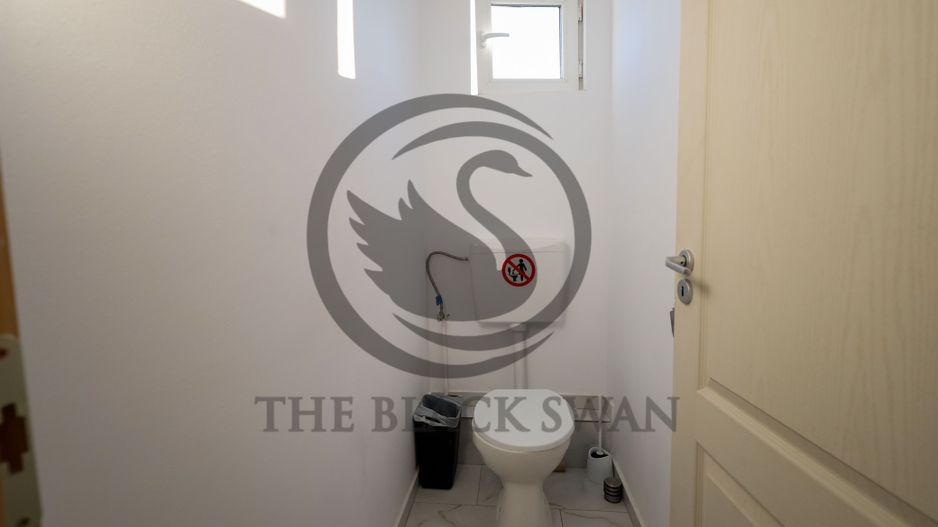 Casa cu 7 camere + spatiu comercial de vanzare | Comision 0 % - Poză 18