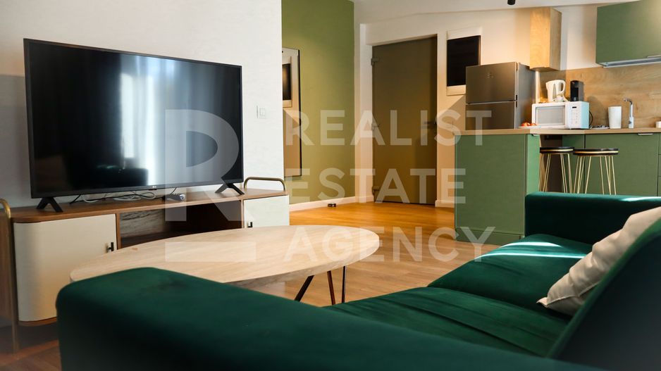 Chirie, apartament, 3 camere, Copou, Iași - Poză 1