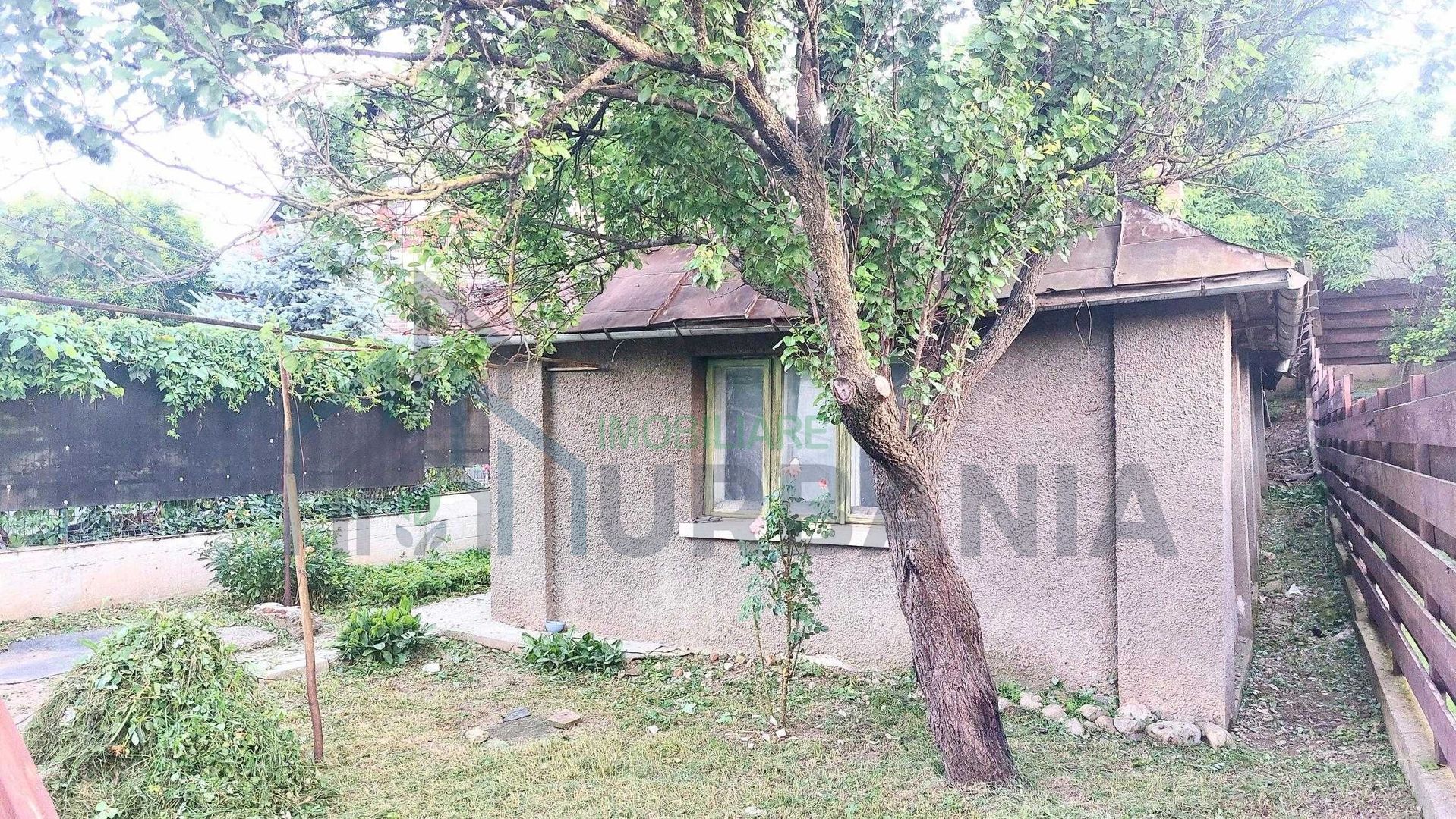 Casă tradițională în zona Tg. Cucu - Podul de Fier, teren 267 mp, C.U. pentru reconstruire și supraetajare P+1 - Poză 6