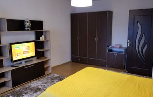 Închiriez garsonieră, Vitan Mall, mobilată, utilată, renovată