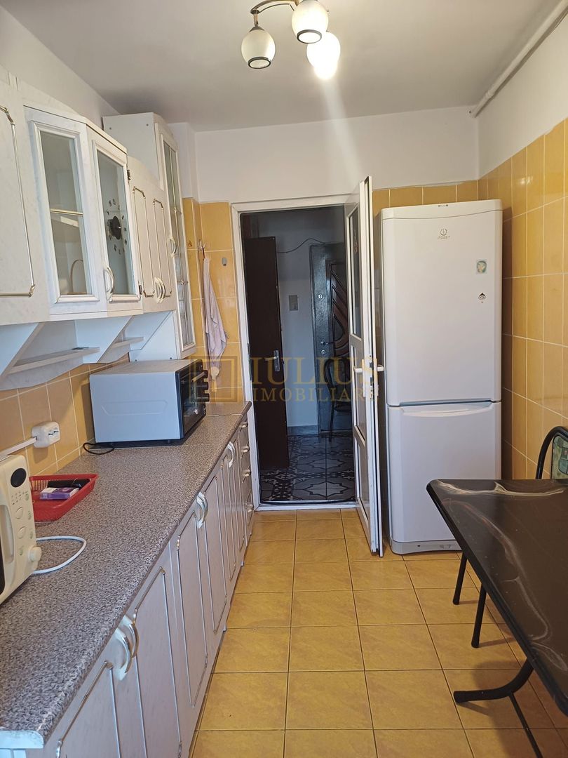 3 camere în zona Complex Studentesc - Poză 7