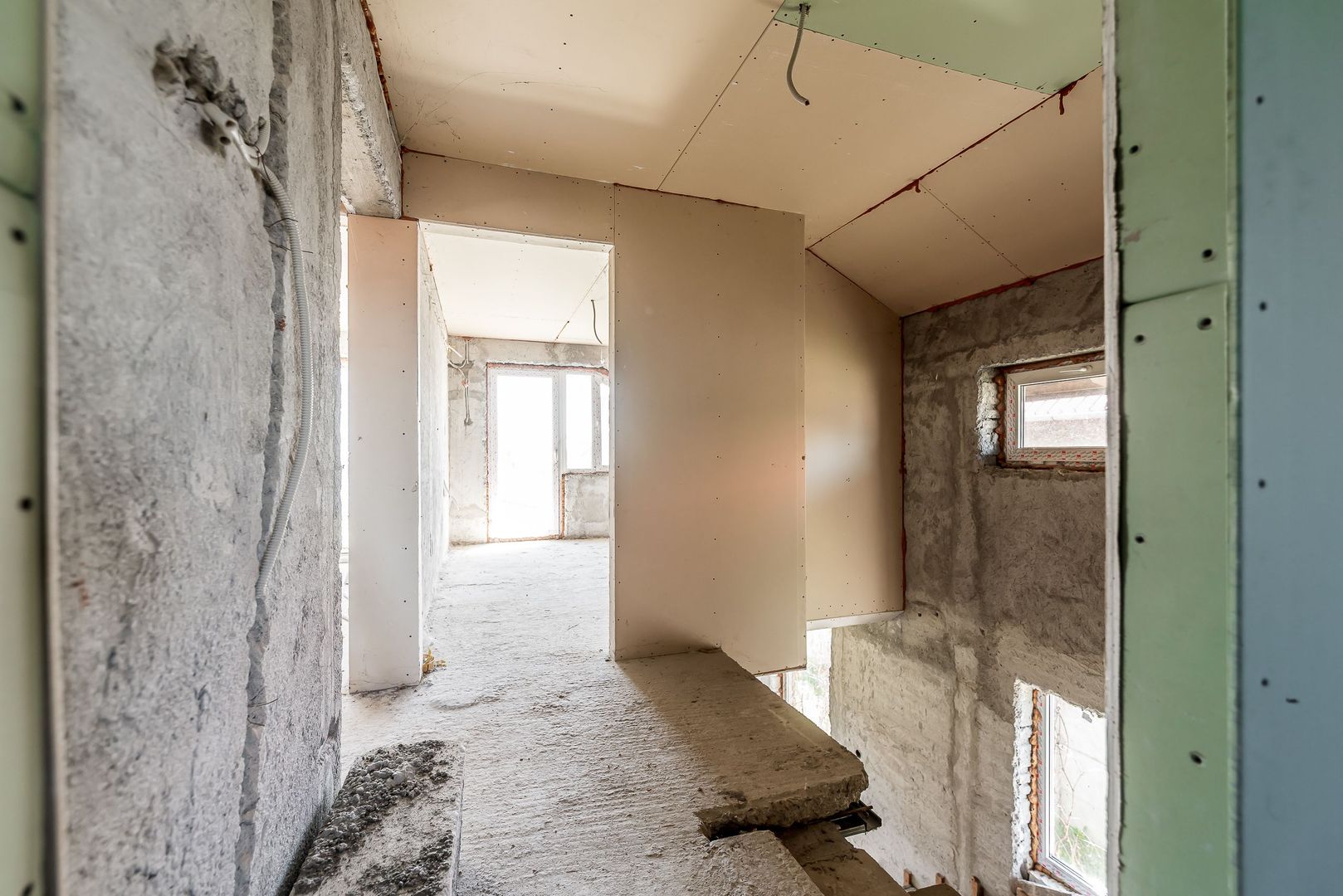 🏡 Casă P+1 la gri | 239 mp construiți | Călugareni -14 km de Arad - Poză 7