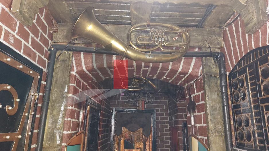 Spatiul "MEZEPOKA" , Amzei, SPATIU COMERCIAL IN ACTE, intrare separata, 82 mp - Poză 2