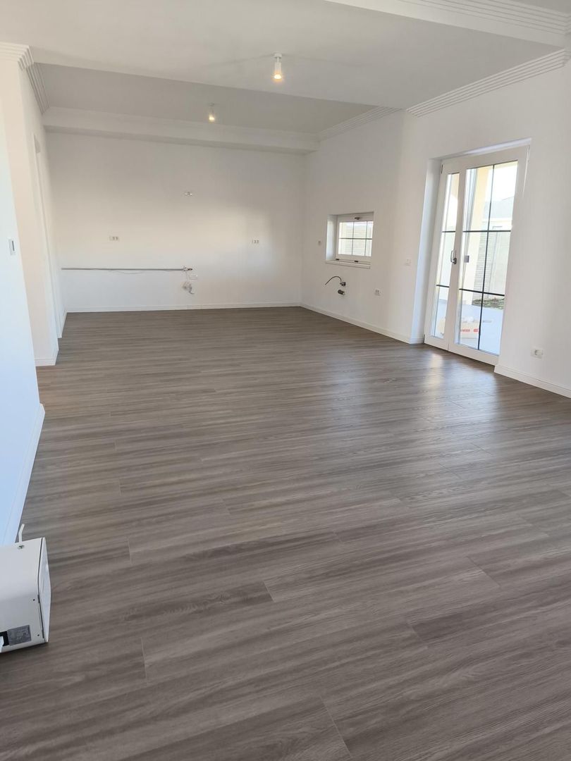 Locuinta individuala in stil mediteranean, teren 668mp - Poză 10