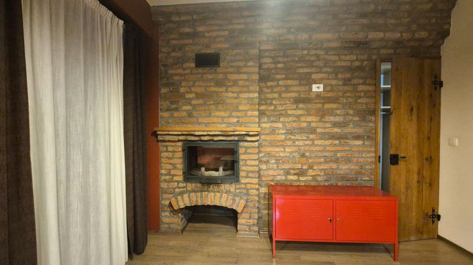Bloc nou, sectiune mare, apartament 3 camere cu semineu, terasă mare si garaj - Poză 8