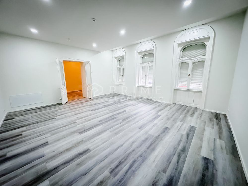 Spațiu complet renovat, la prima închiriere, Zonă Centrală, Tg Mureș - Poză 3