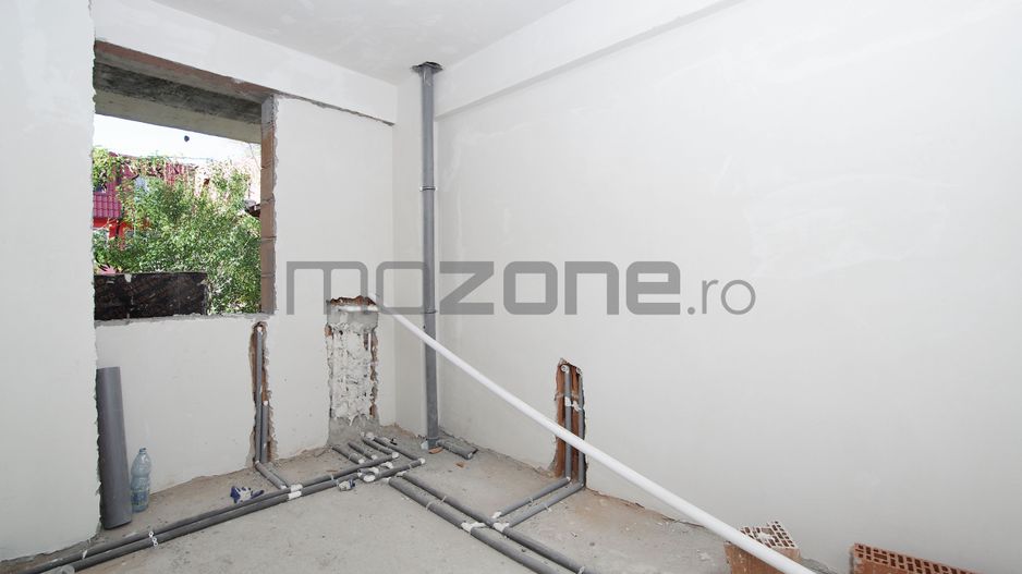 The Building - Barsanesti - Poză 45