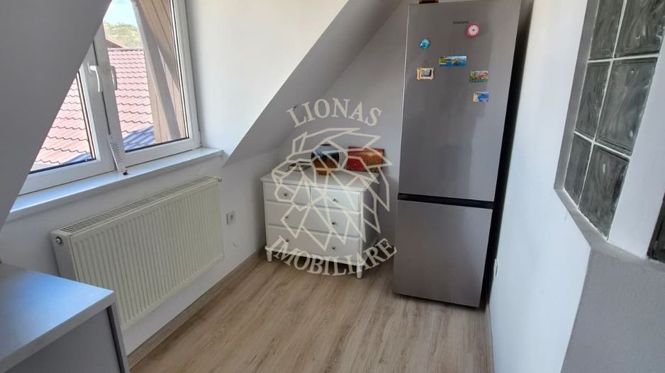Apartament 3 camere 65 mp+pod 35 mp- Zona Sensul Vechi - Poză 8